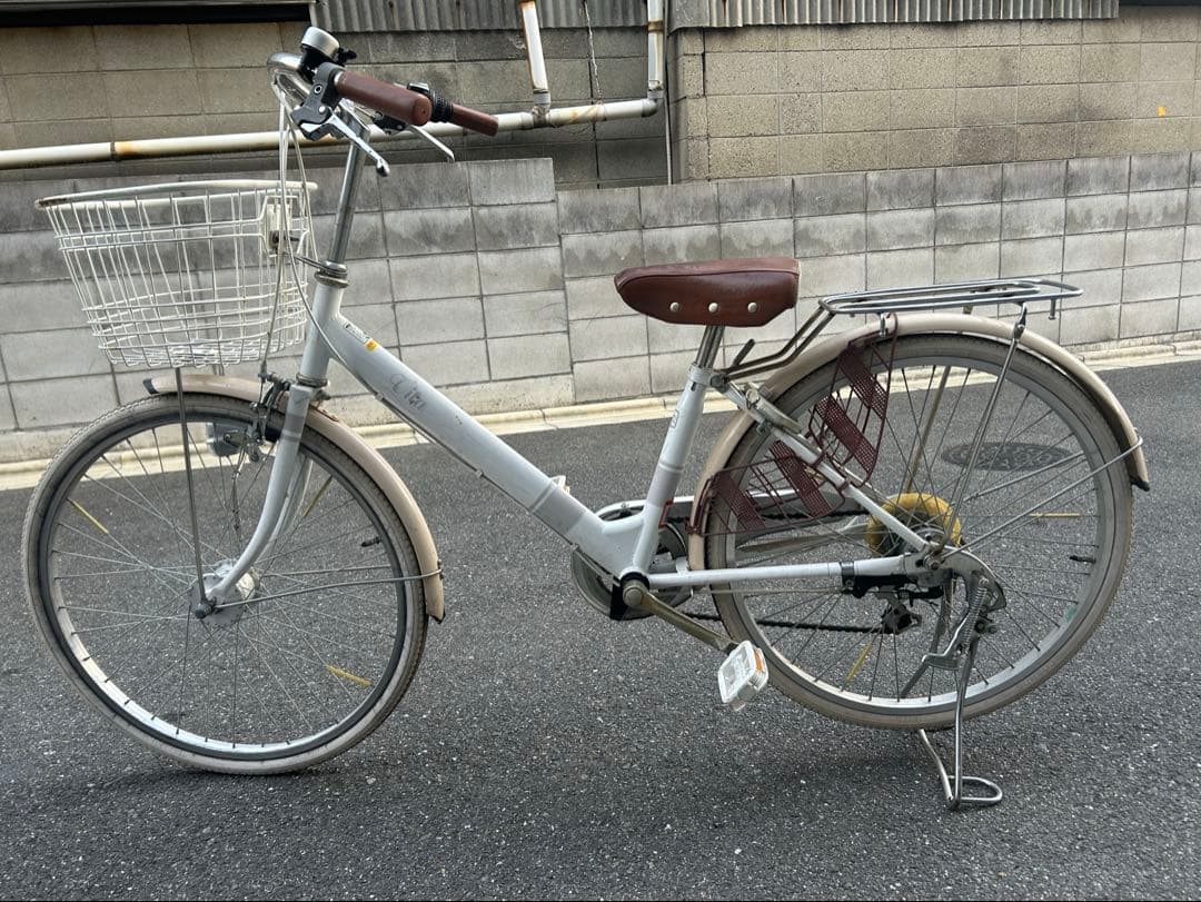 【引き取り•手渡し専用】自転車　24インチ