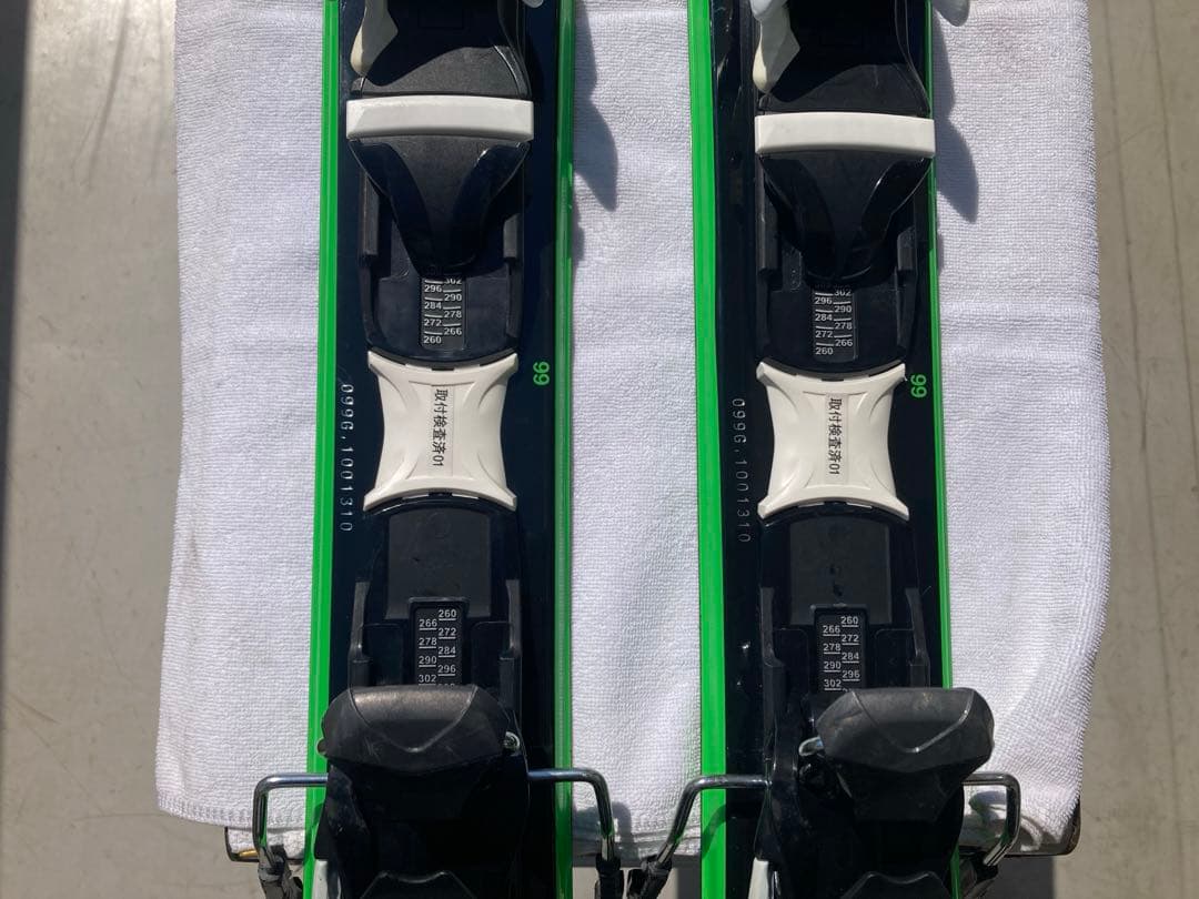 【美品】ショートスキー (ファン)ROSSIGNOL 開放ビィンディングセット