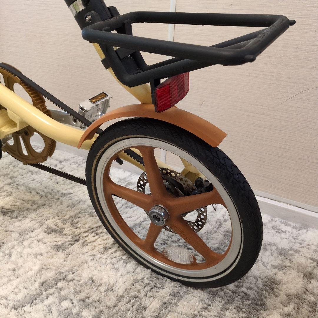 折りたたみ自転車 クリーム色 アルミ製