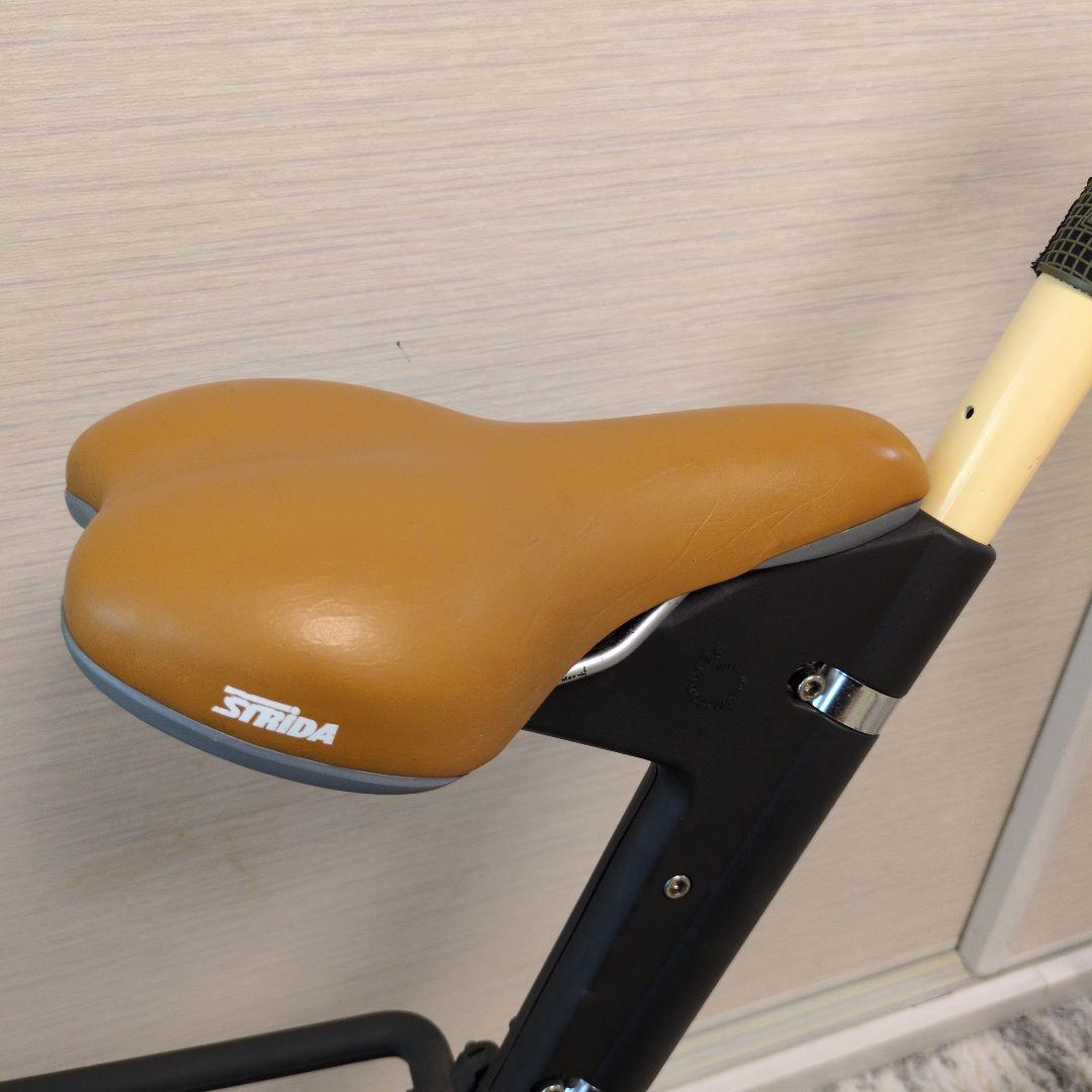 折りたたみ自転車 クリーム色 アルミ製