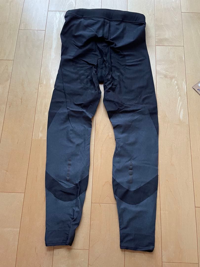 【新品未使用】asics（アシックス） ENERGY SAVINGロングタイツ