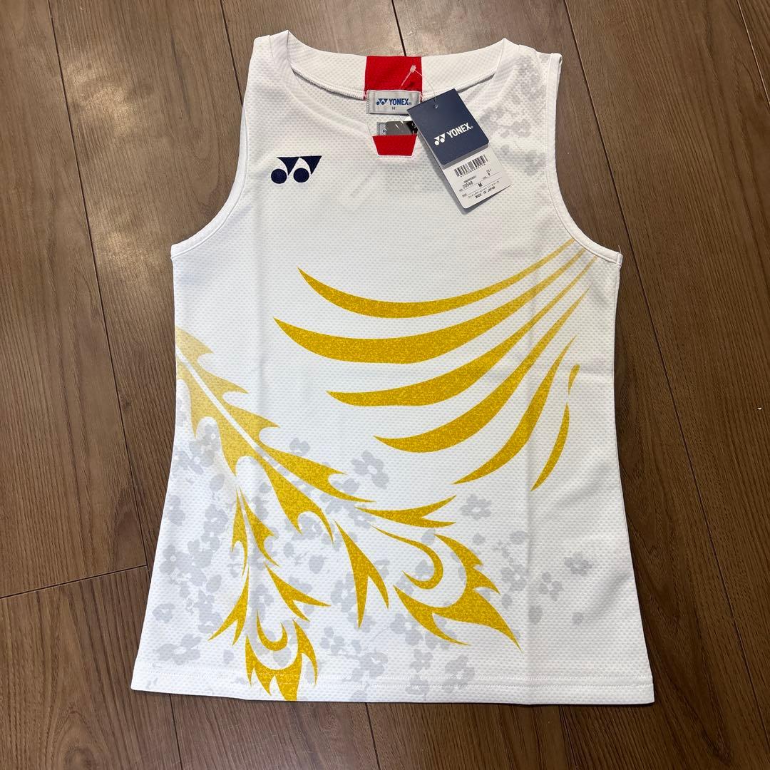 ヨネックス　YONEX ノースリーブ　ホワイト　日本代表モデル
