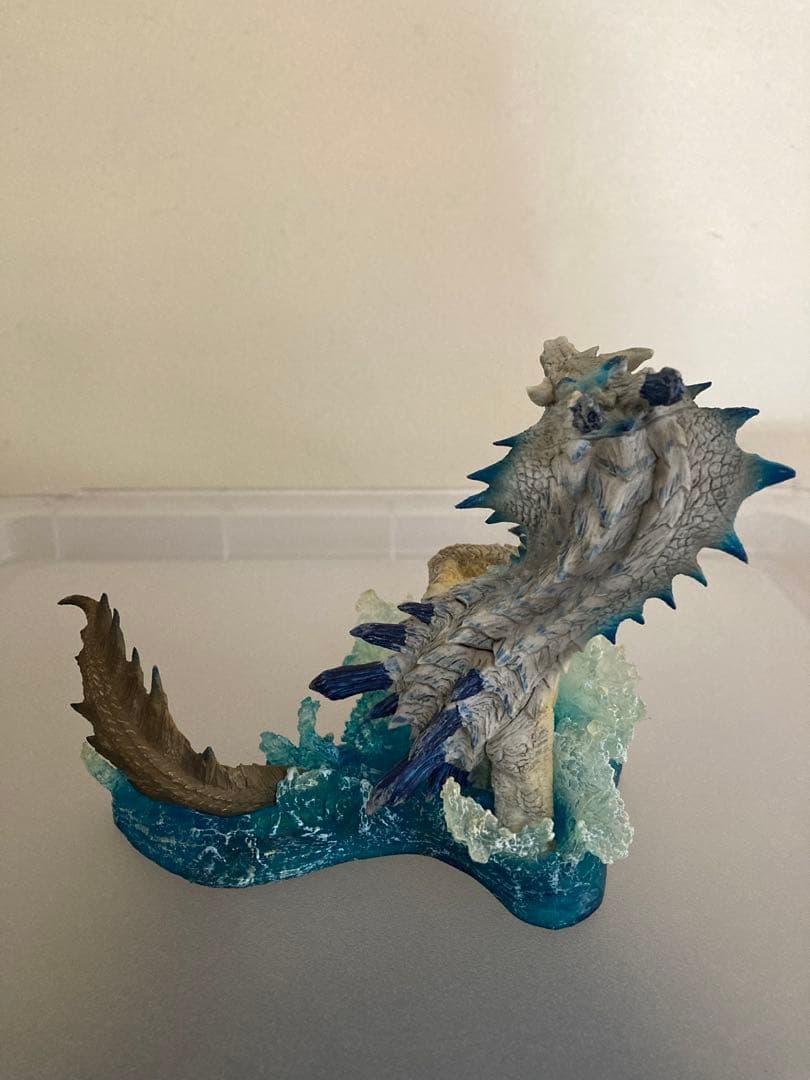 ドラゴン フィギュア