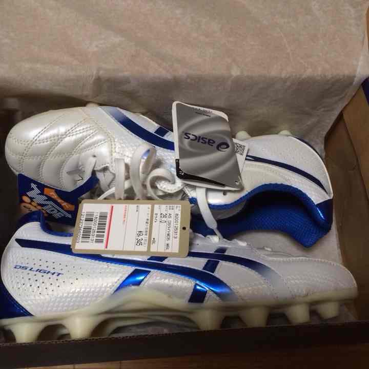 asicsのスパイク