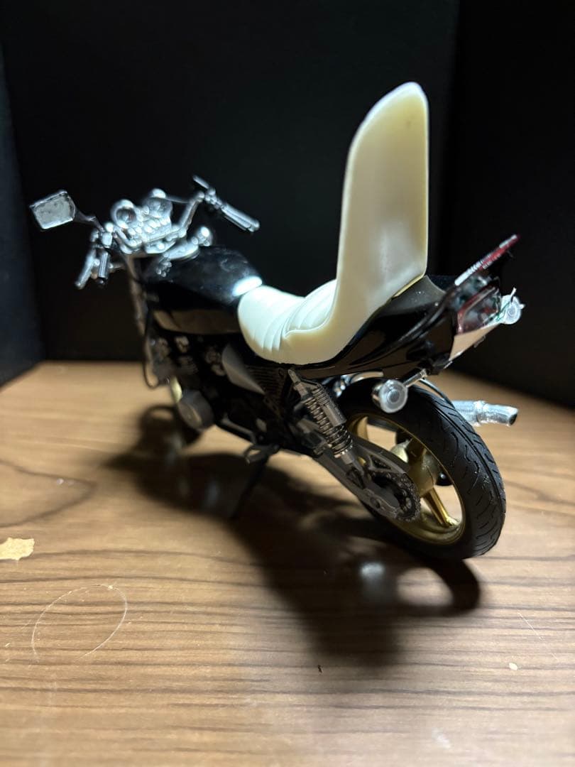 kawasaki ゼファーχ 1/12スケールプラモデル