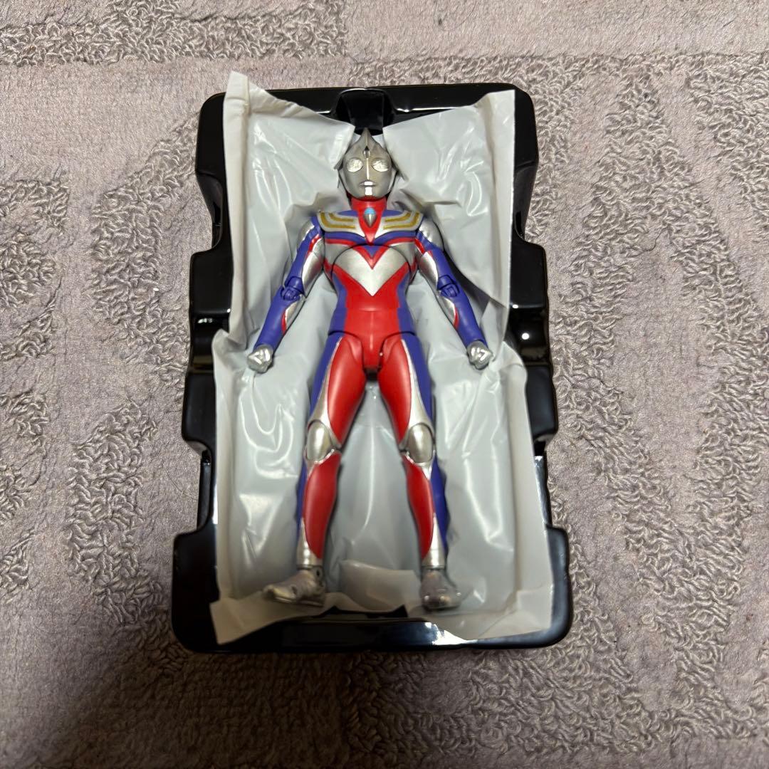 真骨彫製法 S.H.Figuarts ウルトラマンティガ マルチタイプ