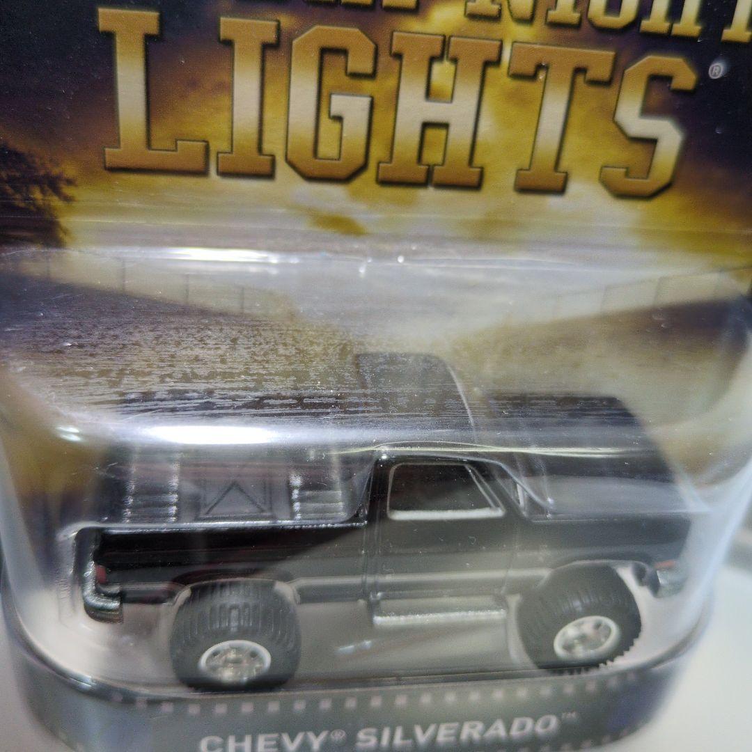 ホットウィール CHEVY SILVERADO シルバラード