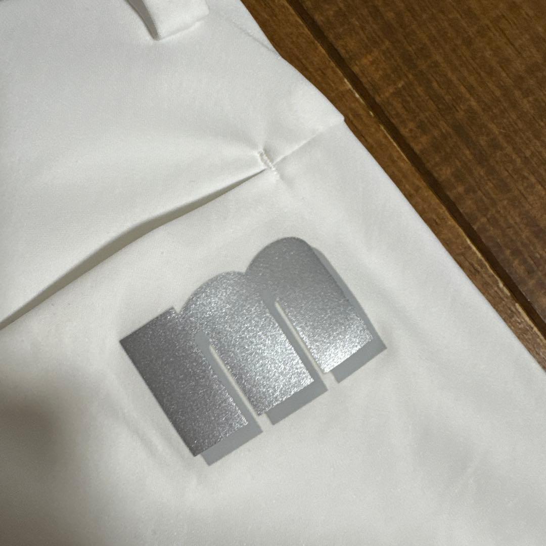 未使用品　マンシングウェア　春夏用　ロングパンツ　82