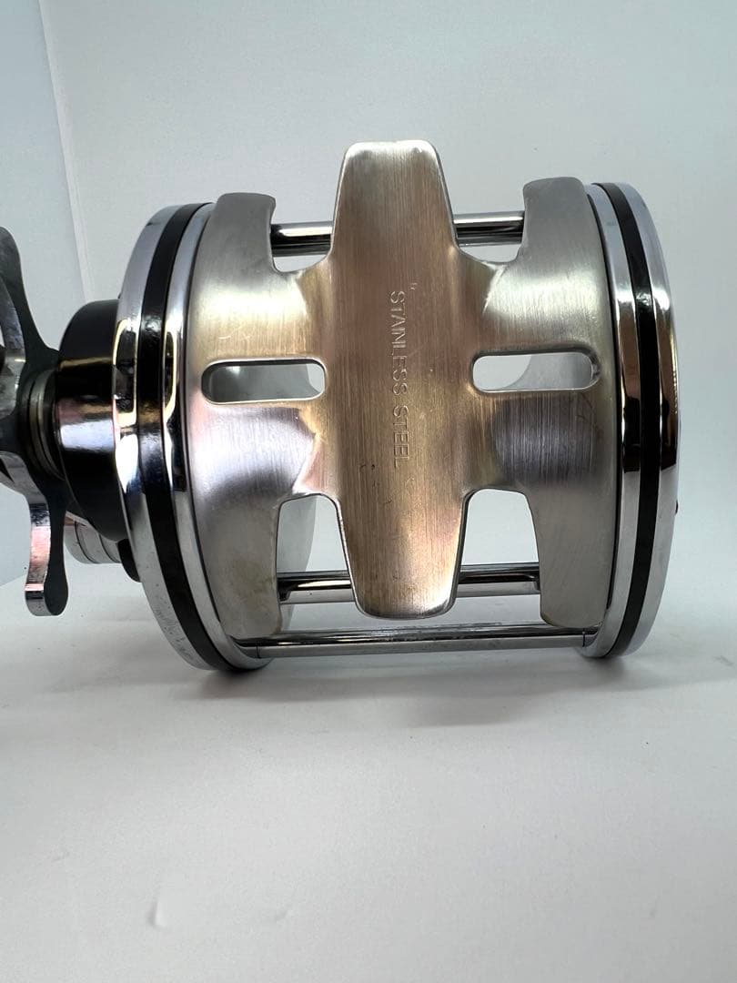 DAIWA sealine 4/0 ダイワ シーライン 両軸