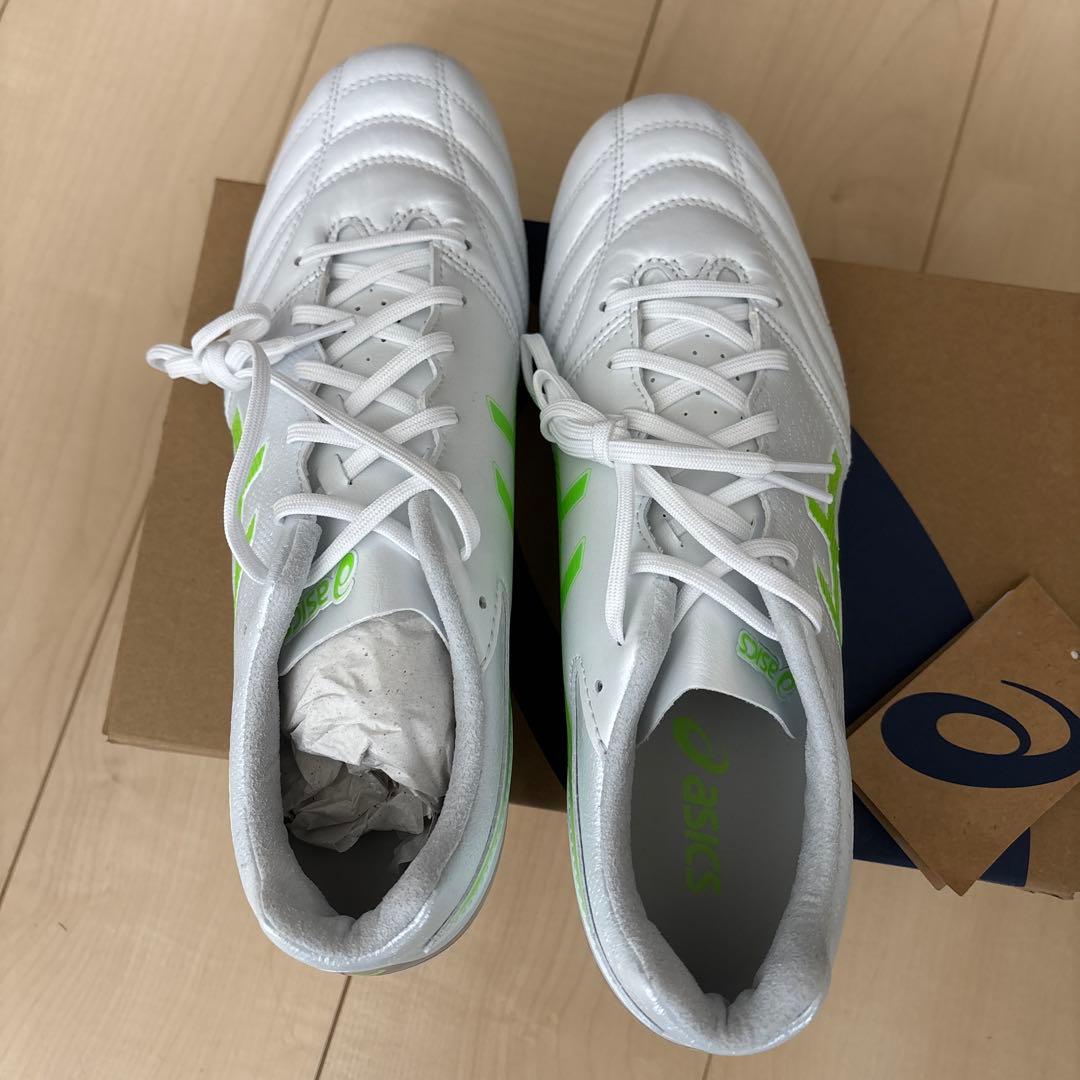 ASICS サッカーシューズ ホワイト/グリーン