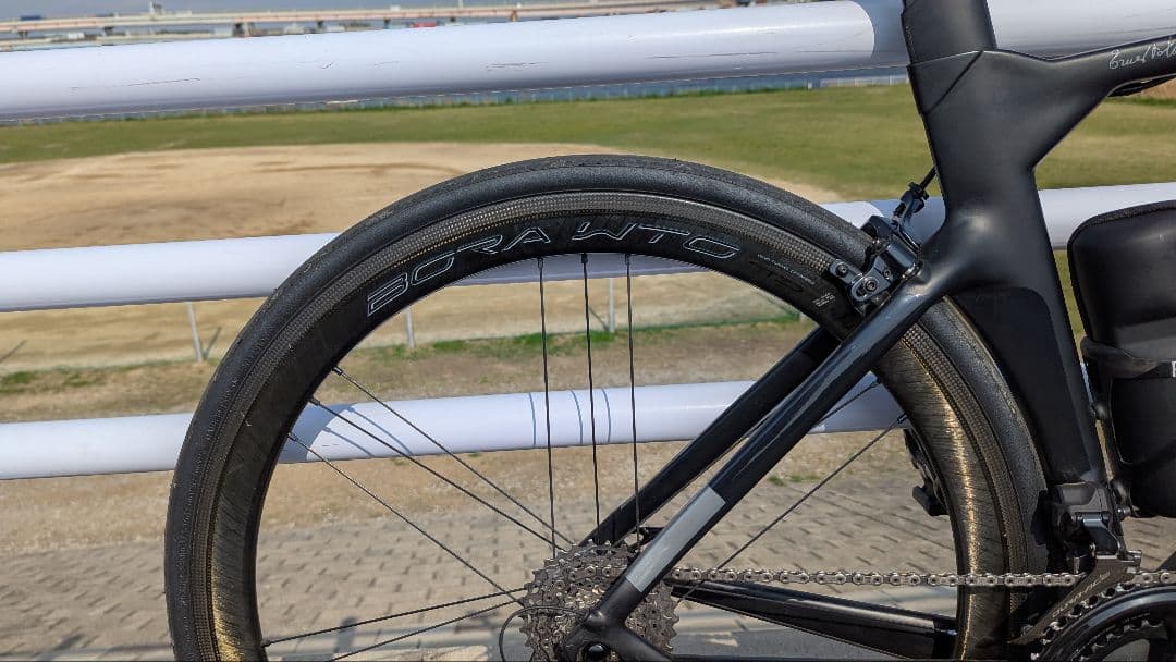 COLNAGO 　コンセプト　１２速Di2　値下げしました