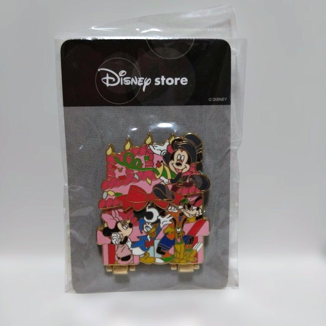 ディズニーストア スティッチ等 ピンバッジ 3個セット