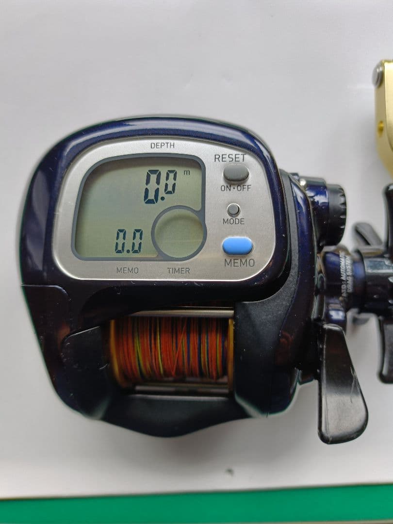 美品　DAIWA17タナセンサー300