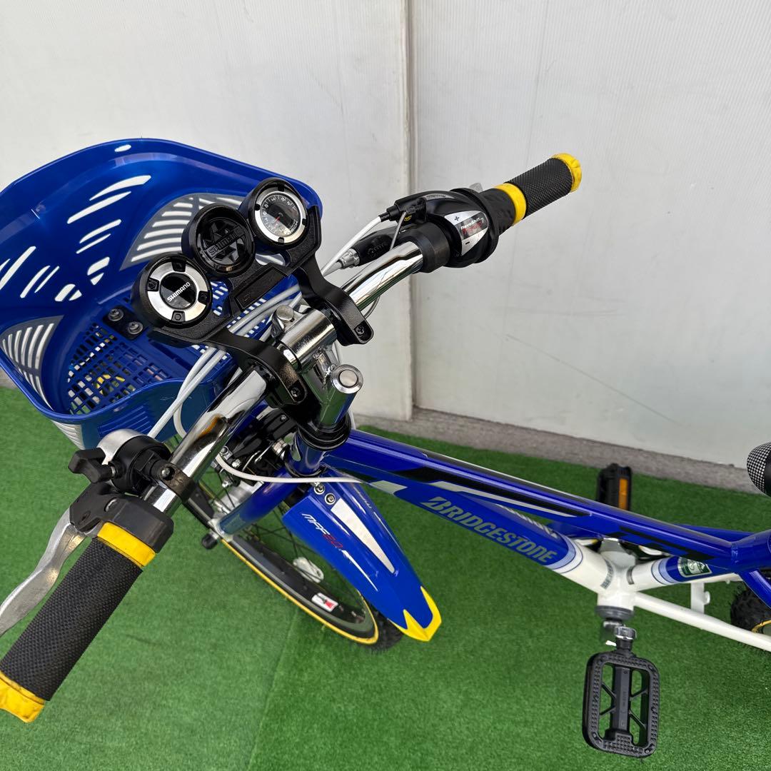 ブリヂストン 子供用自転車22インチ オートライトとても綺麗
