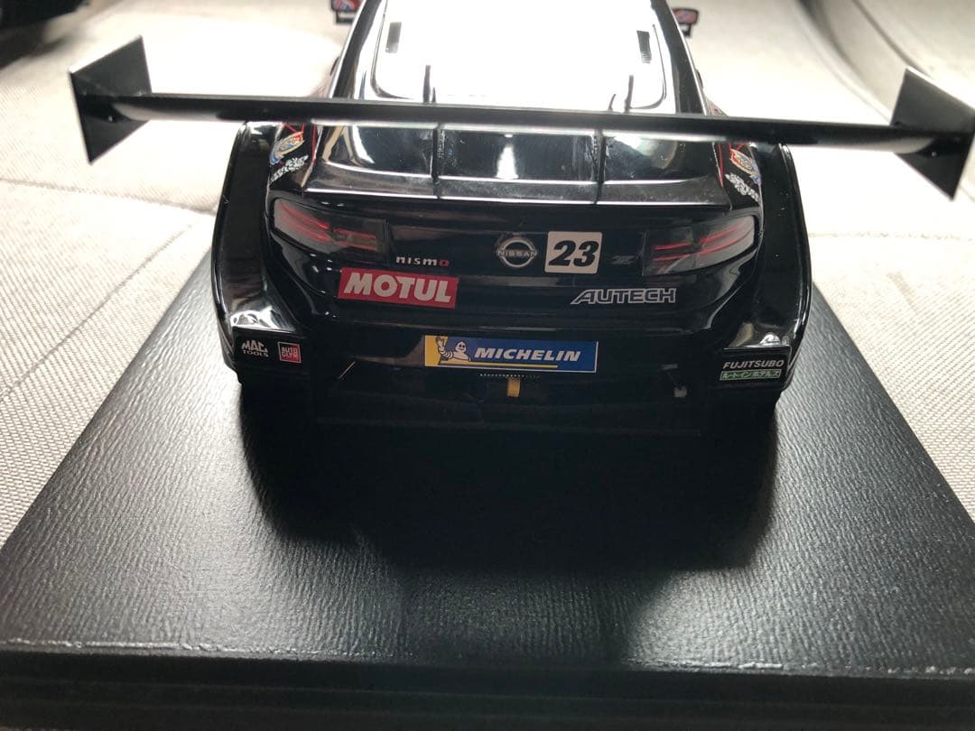 1/18 spark スーパーGT モチュールZ