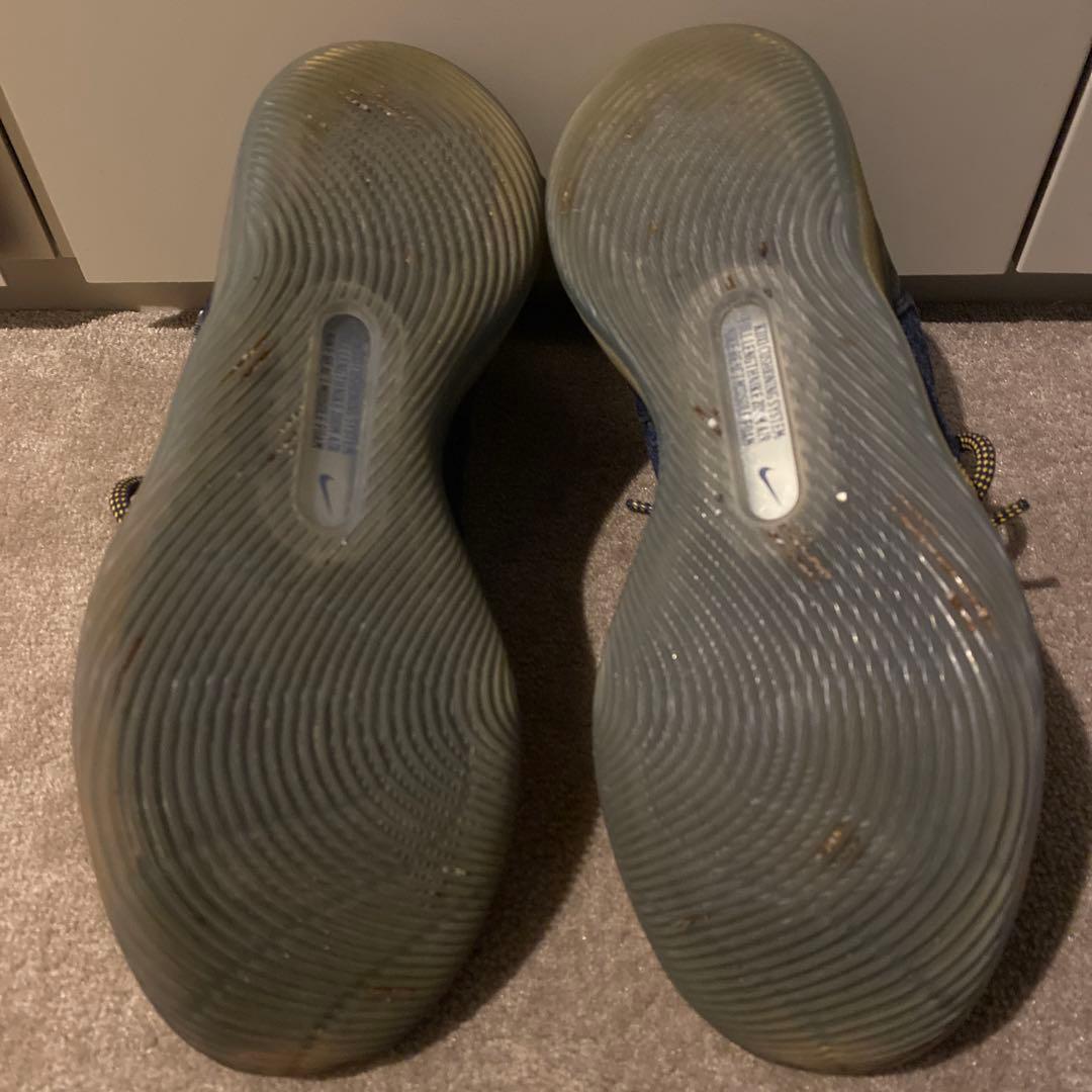 ナイキ　バッシュ KD 11 XI ケビン デュラント Navy イエロー