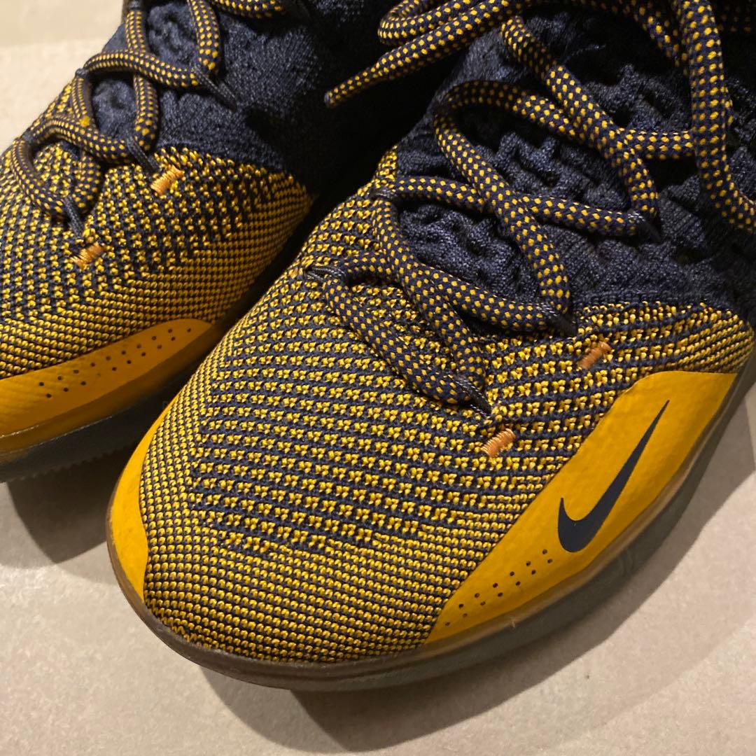 ナイキ　バッシュ KD 11 XI ケビン デュラント Navy イエロー