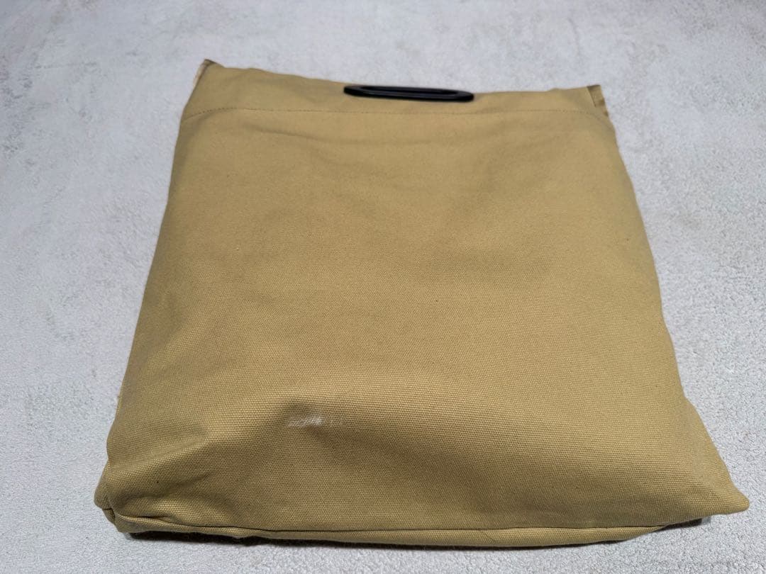 【美品】DOD 折りたたみアウトドアチェア ベージュ　スゴイッス