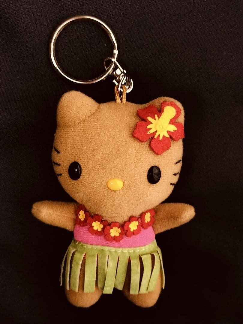 ハワイ限定　日焼けハローキティ ぬいぐるみキーホルダー　ガングロキティ