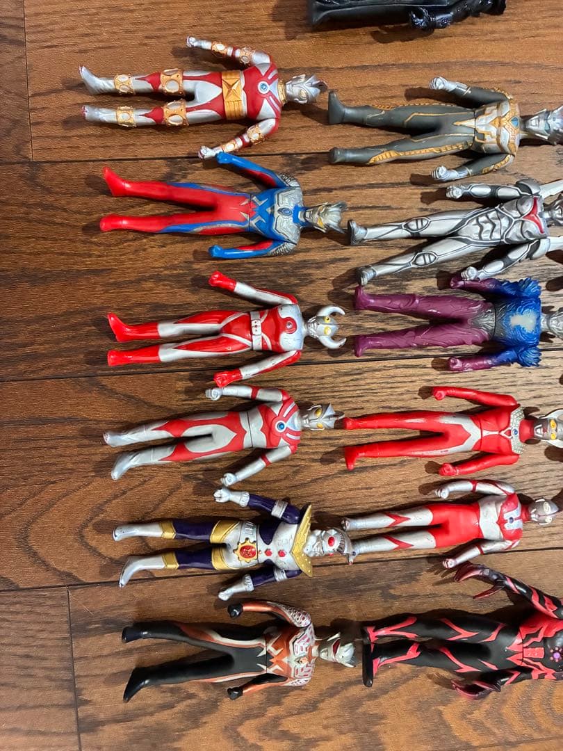 ウルトラマンフィギュアセット 17体