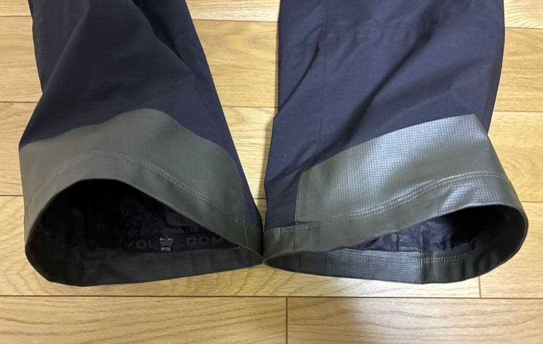 ボルコム　イグチパンツ　VOLCOM GUCH pants GORE Mサイズ