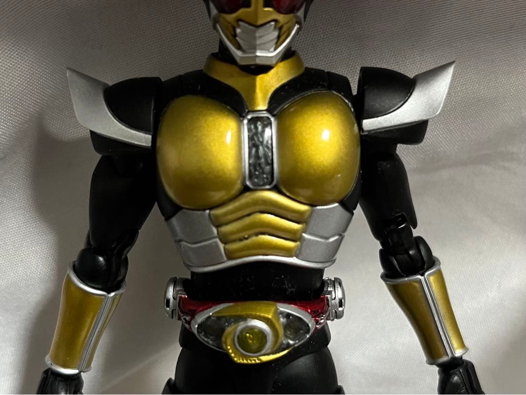 S.H.Figuarts（真骨彫製法） 仮面ライダーアギト グランドフォーム