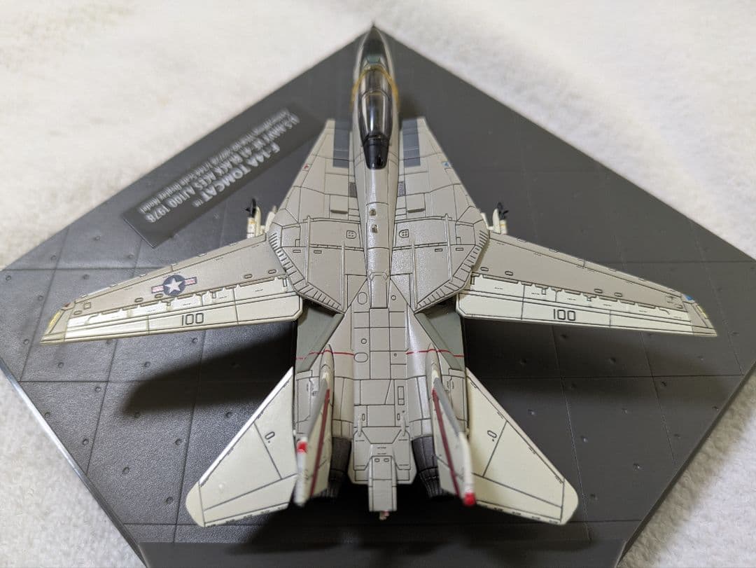 航空機・ヘリコプター CENTURY WINGS F-14A Tomcat 1/144