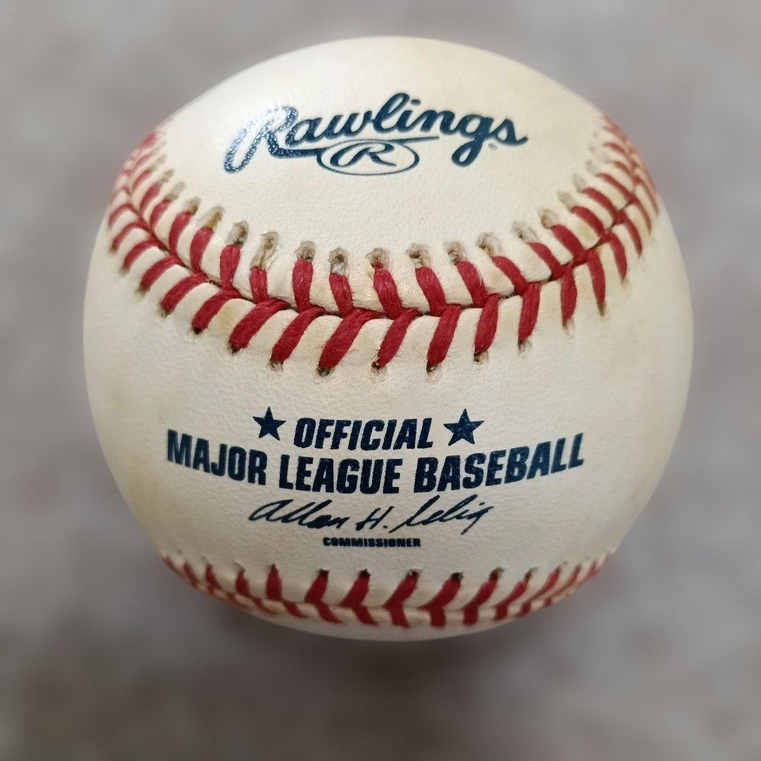 千葉ロッテマリーンズ デリックメイ選手 実筆サイン入り公式MLBボール