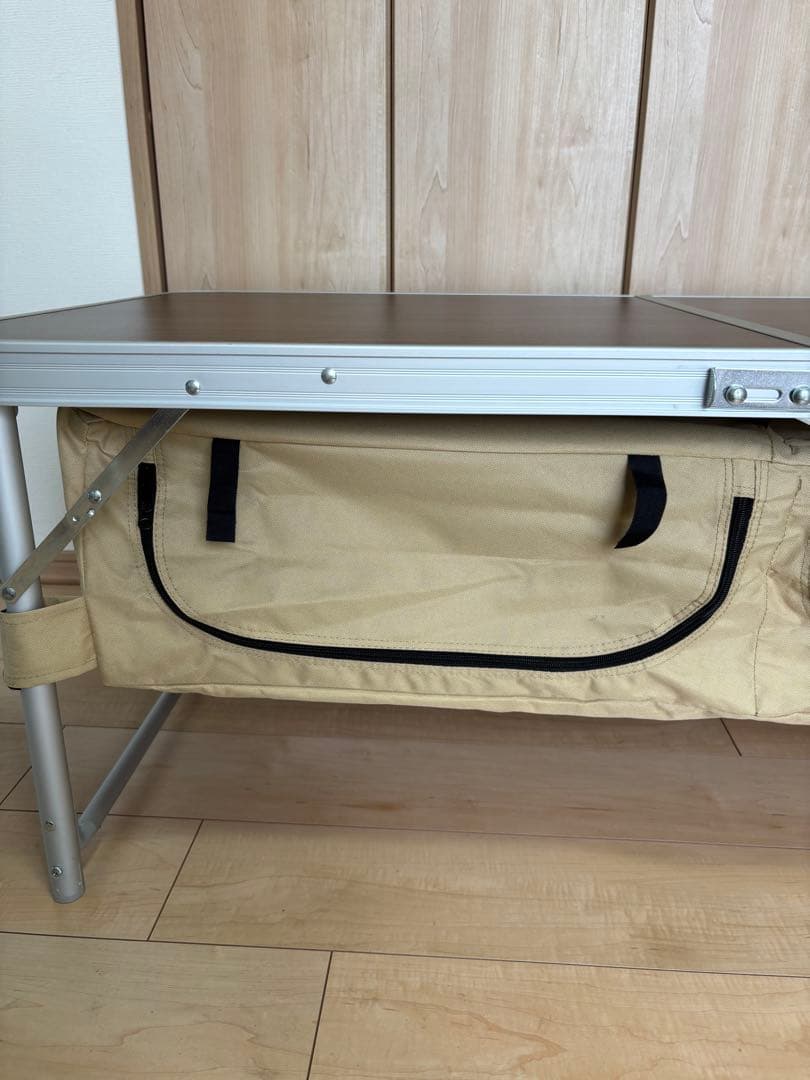 ＤＯＤ 折り畳テーブル　天板下に収納(ストレージ)付　天板60cm✕120cm