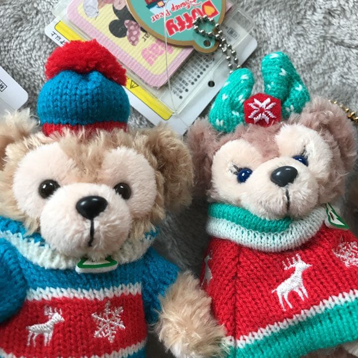 ☆最終値下げ☆ダッフィー　シェリーメイ　ぬいぐるみバッチ