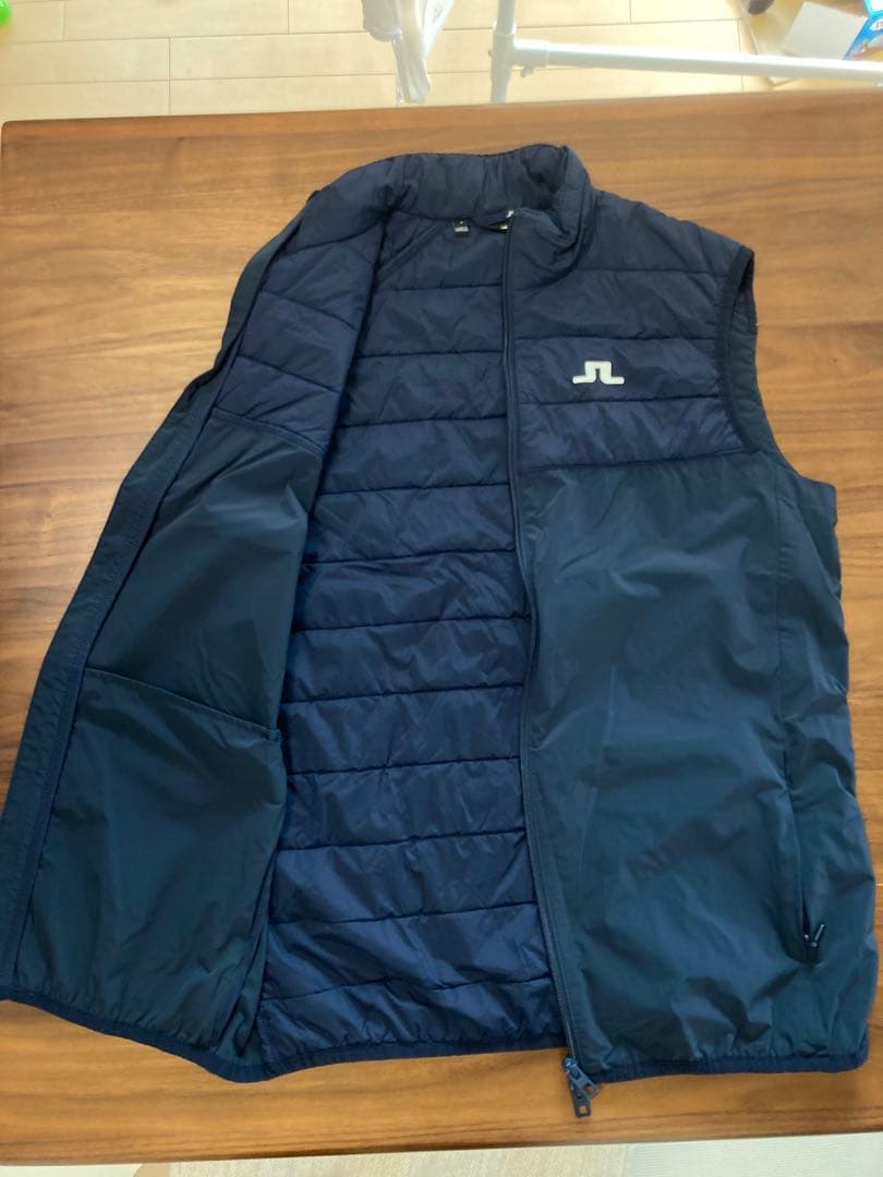 J.Lindeberg ネイビー 中綿 ノースリーブベスト Sサイズ