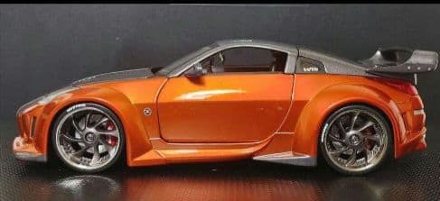 Nissan 350Z 1:24 ミニカー Z33 Jada Toys製