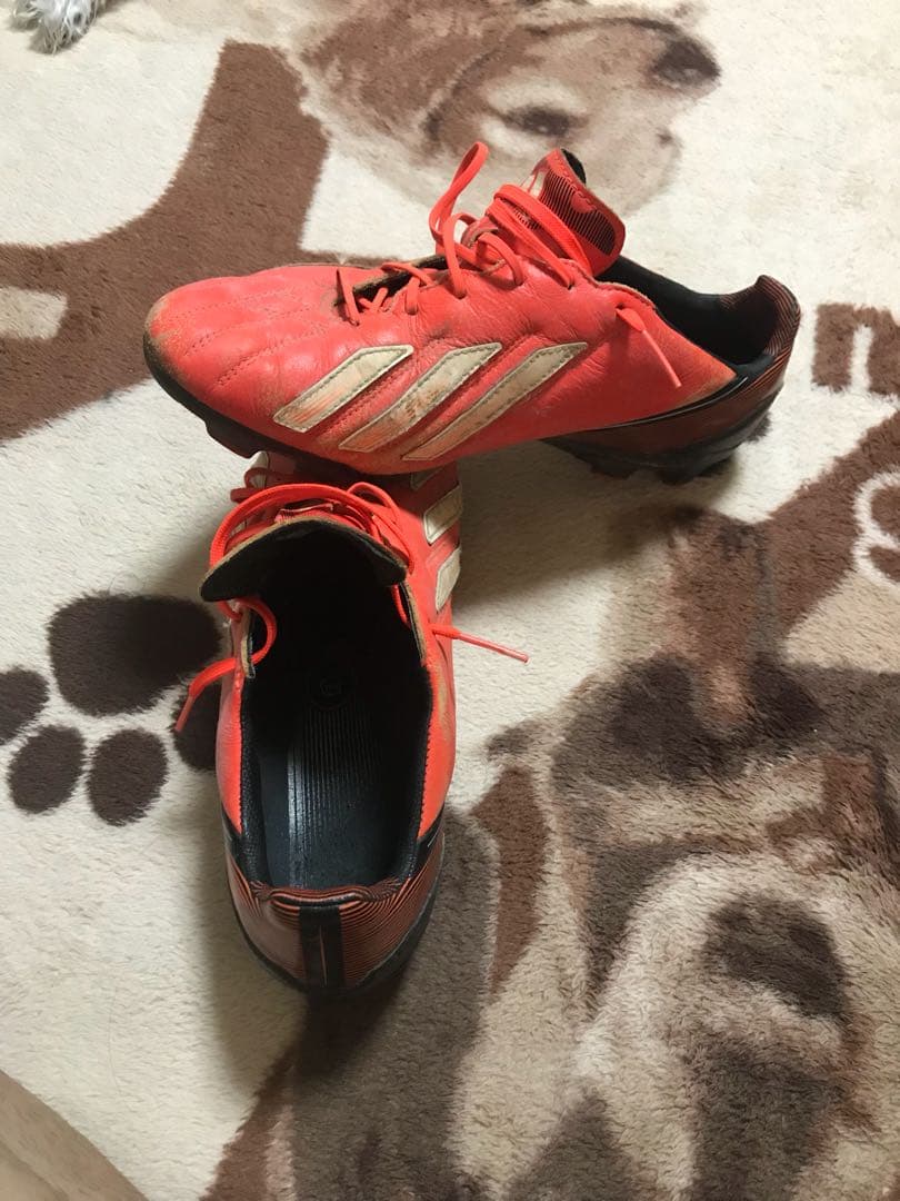 サッカースパイク アディゼロF50