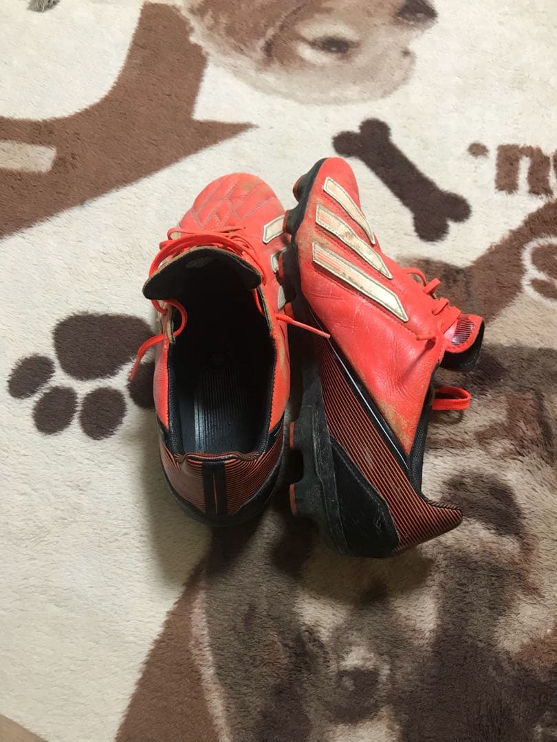 サッカースパイク アディゼロF50