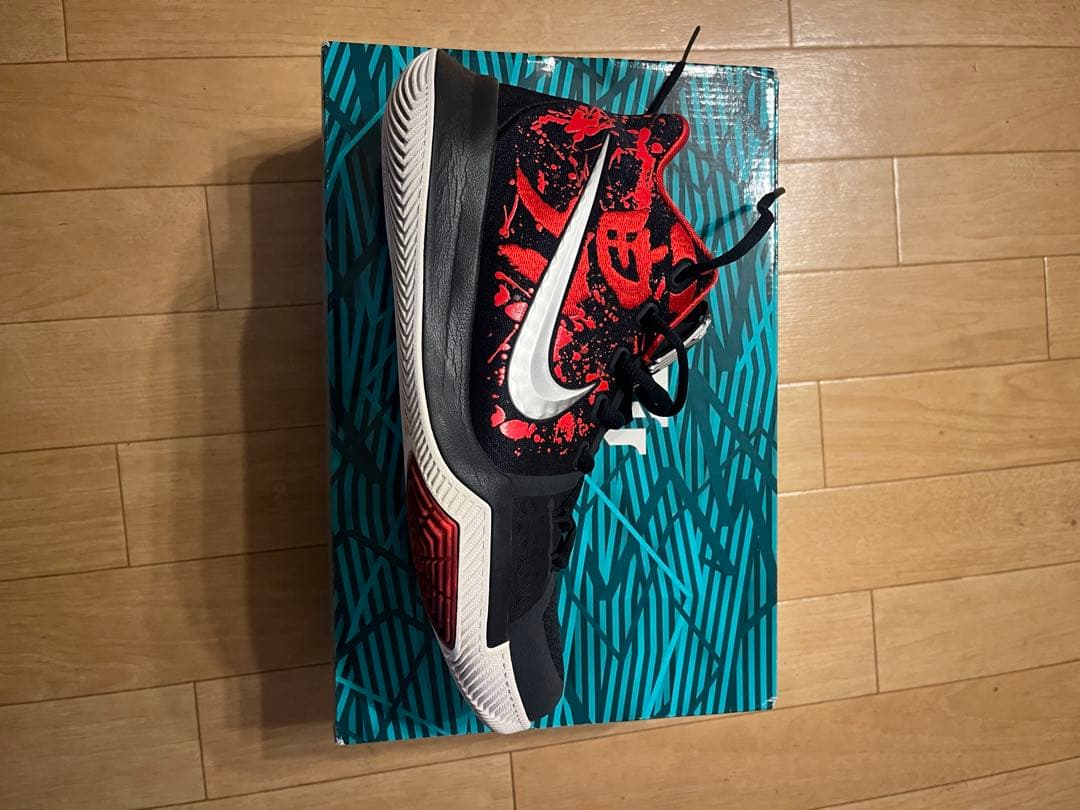 NIKE KYRIE 3 カイリー 3 SAMURAI 侍