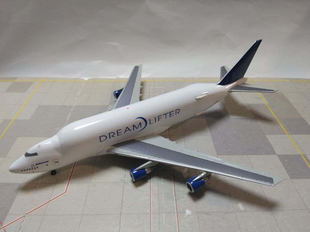 1/400 ホーガン　ボーイング　 747LCF ドリームリフター