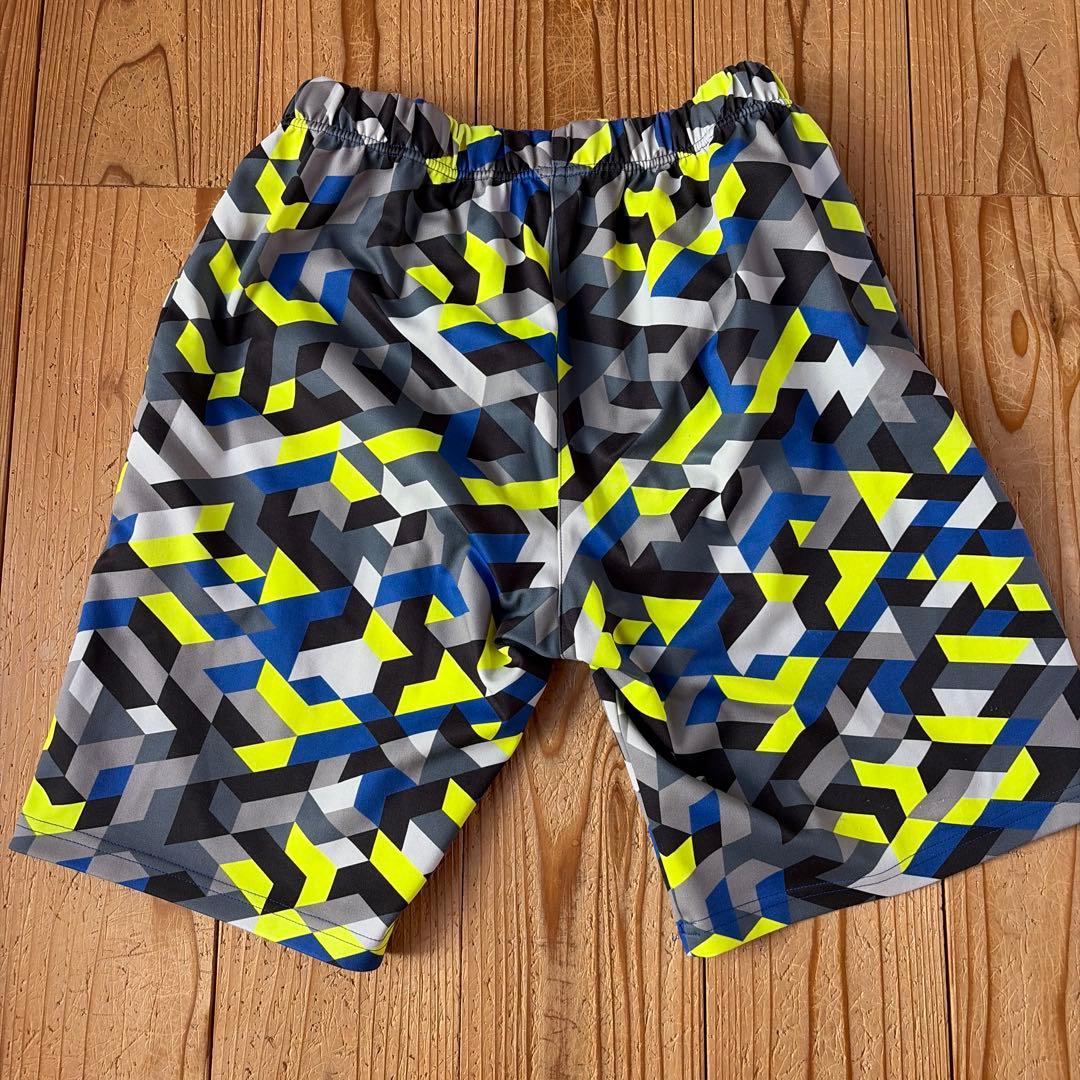 YONEX 幾何学模様 Lサイズ パンツ