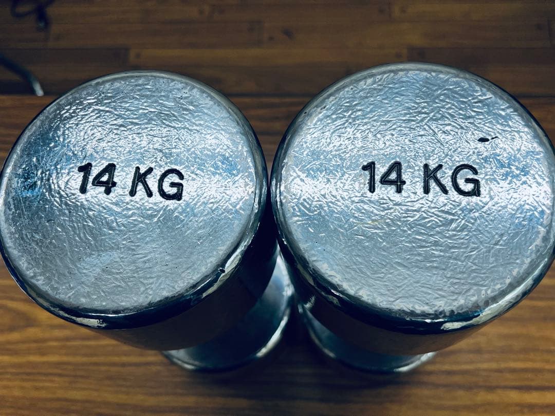 その② ivanko 回転式　ダンベル　14kg 2個