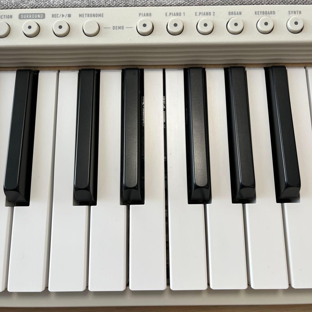 【送料込み】CASIO CT-S1 61鍵 ホワイト