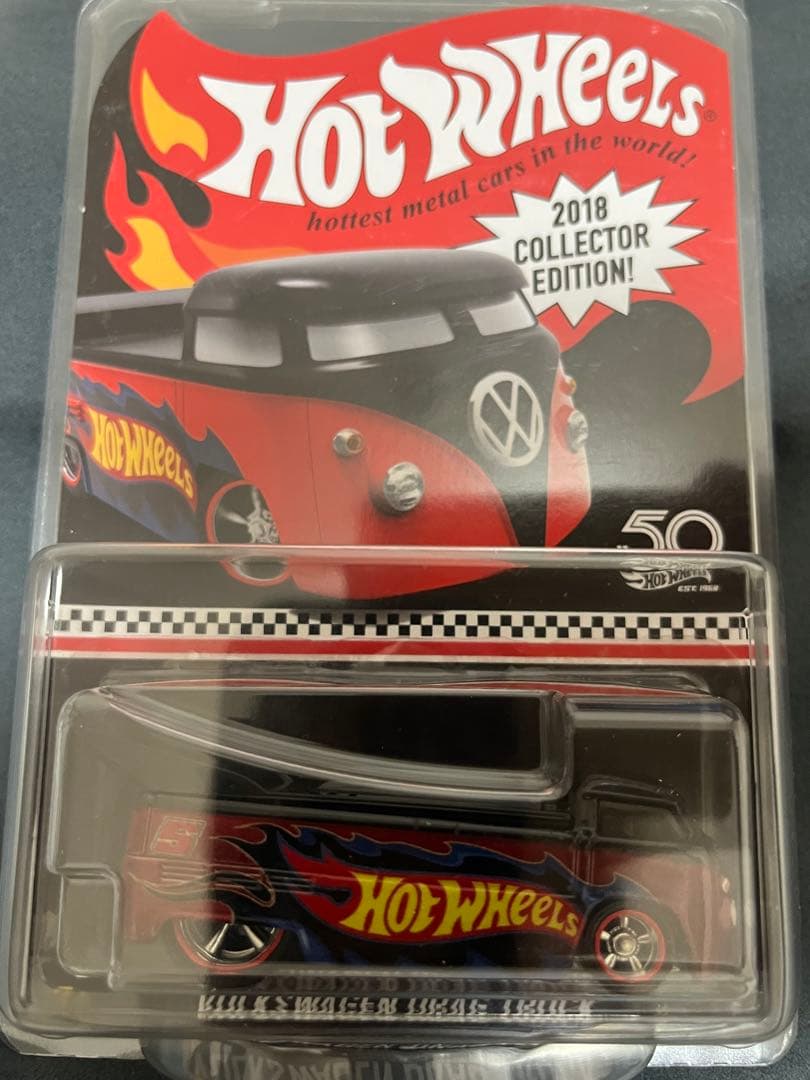 ミニカー Hot Wheels Volkswagen Drag Truck 2018