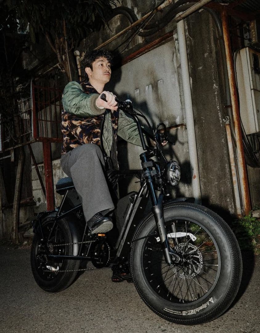【極美品・送料込】MOVE CAVETⅡ 電動アシスト自転車 26年3月購入