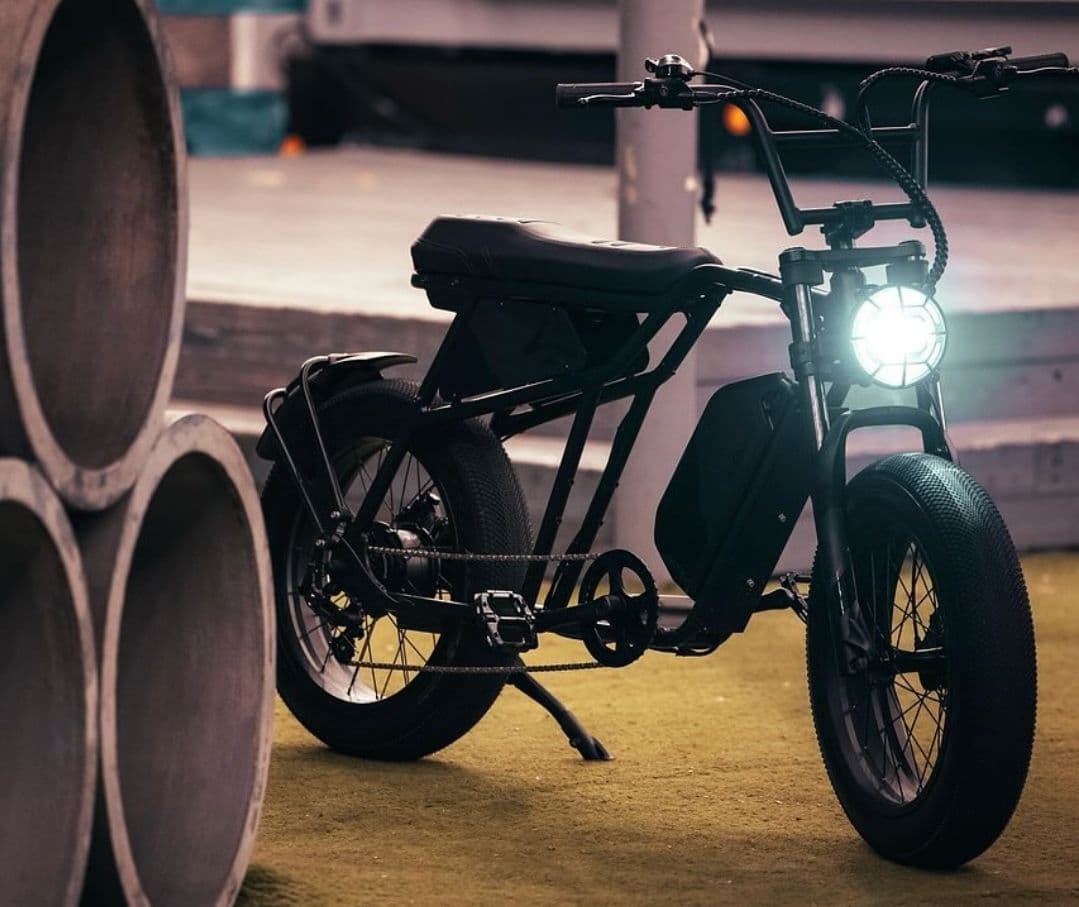 【極美品・送料込】MOVE CAVETⅡ 電動アシスト自転車 26年3月購入