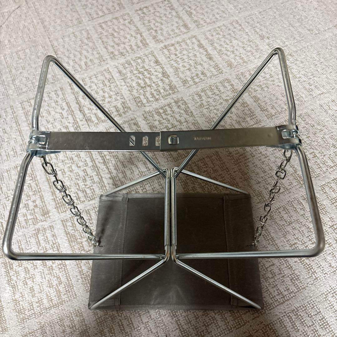 Wanderout / Universal Stool ワンダラウト　スツール