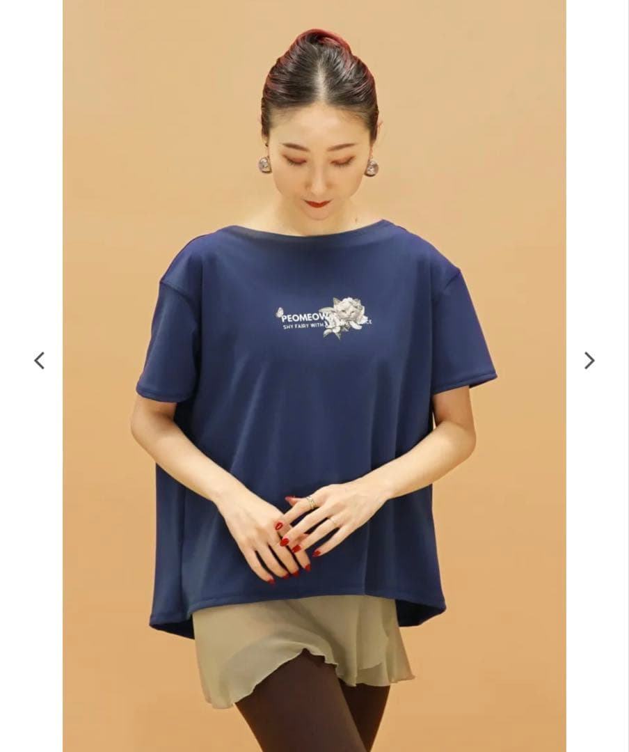 お得 新品 unoa Tシャツ ウノア バレエ
