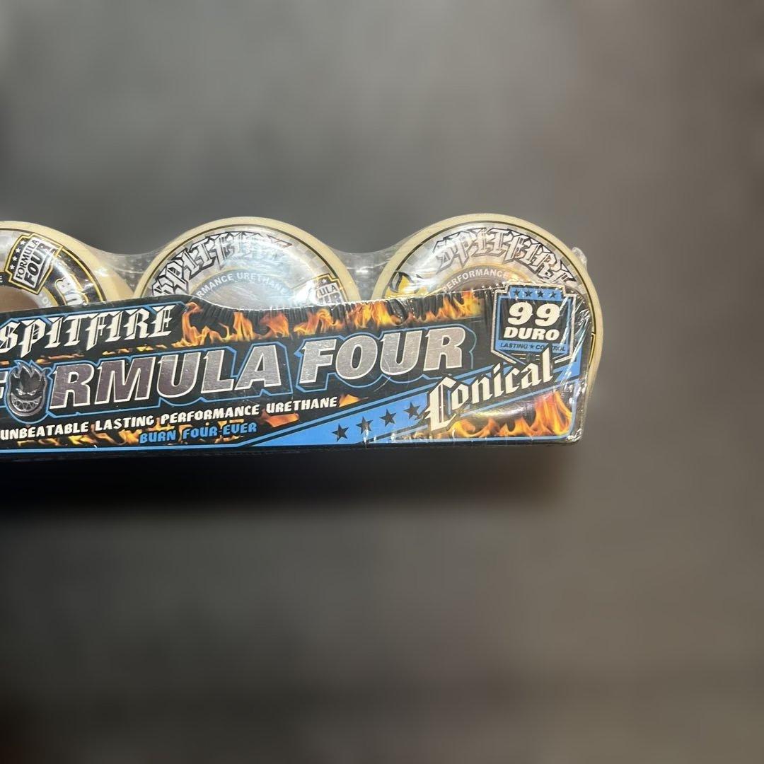 Spitfire Formula Four 99A ロニカルウィール56mm