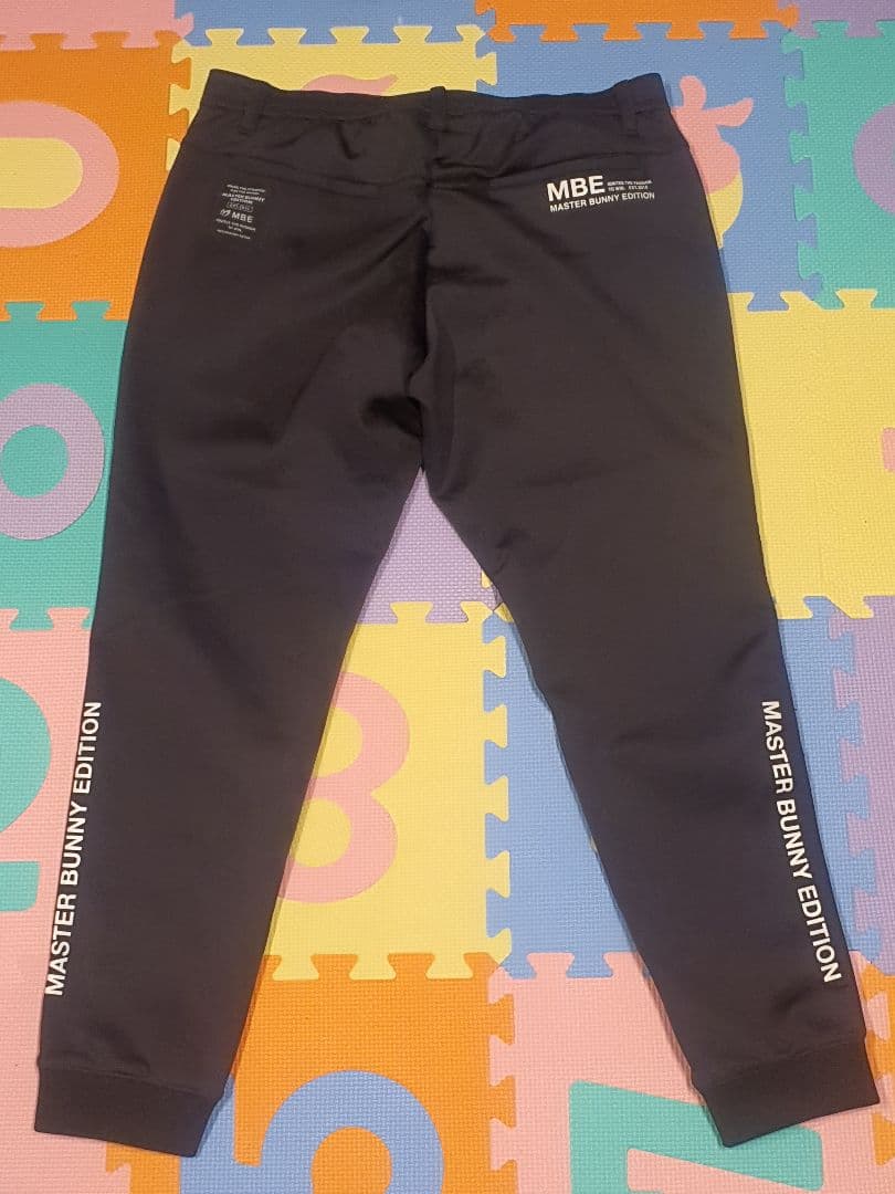 MASTER BUNNY EDITION ブラックパンツ