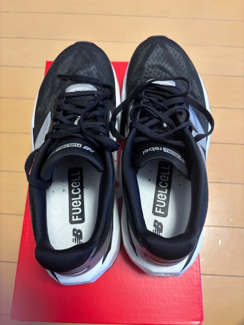 ペ*ペ様 New Balance FuelCell Rebel5
