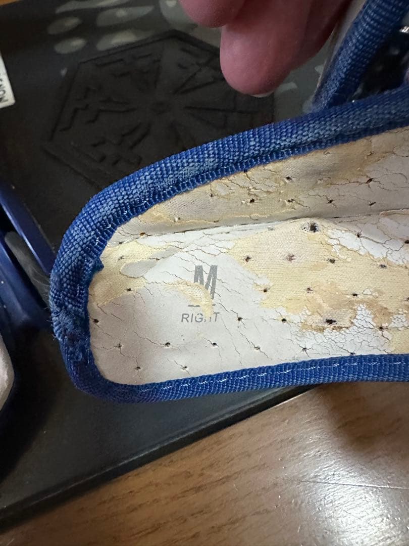 【値下】Burton Doom 157 スノーボードとCustomビンディング