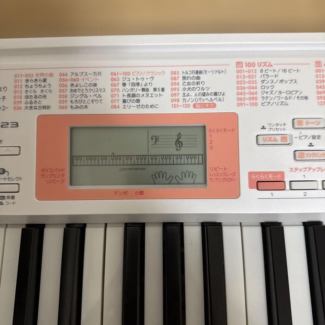 カシオ　シンセサイザーキーボードLK-123