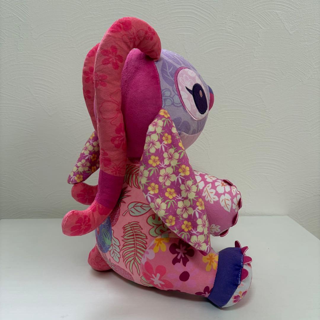 【希少】ディズニーリゾート　スティッチ　ぬいぐるみ　アロハ　パッチワーク　花柄